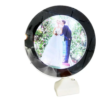 將圖片載入圖庫檢視器 Magic Mirror Sub.