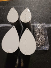 Load image into Gallery viewer, Sublimation MDF Teardrop Earrings
